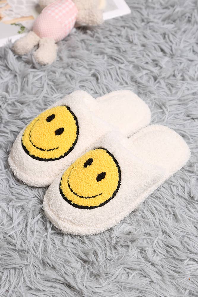 Ivory - Children's Happy Face Embroidered Slipper: Medium/Large