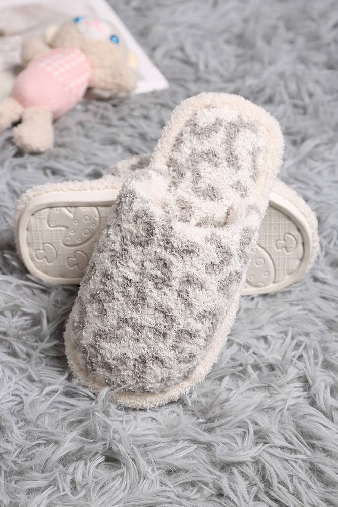 Gray - Children's Leopard Pattern Slipper: Medium/Large